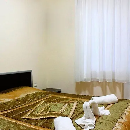 Hotel Green Stars 3*
